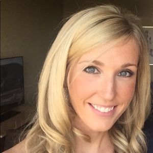 Meet your Posher, Lindsey